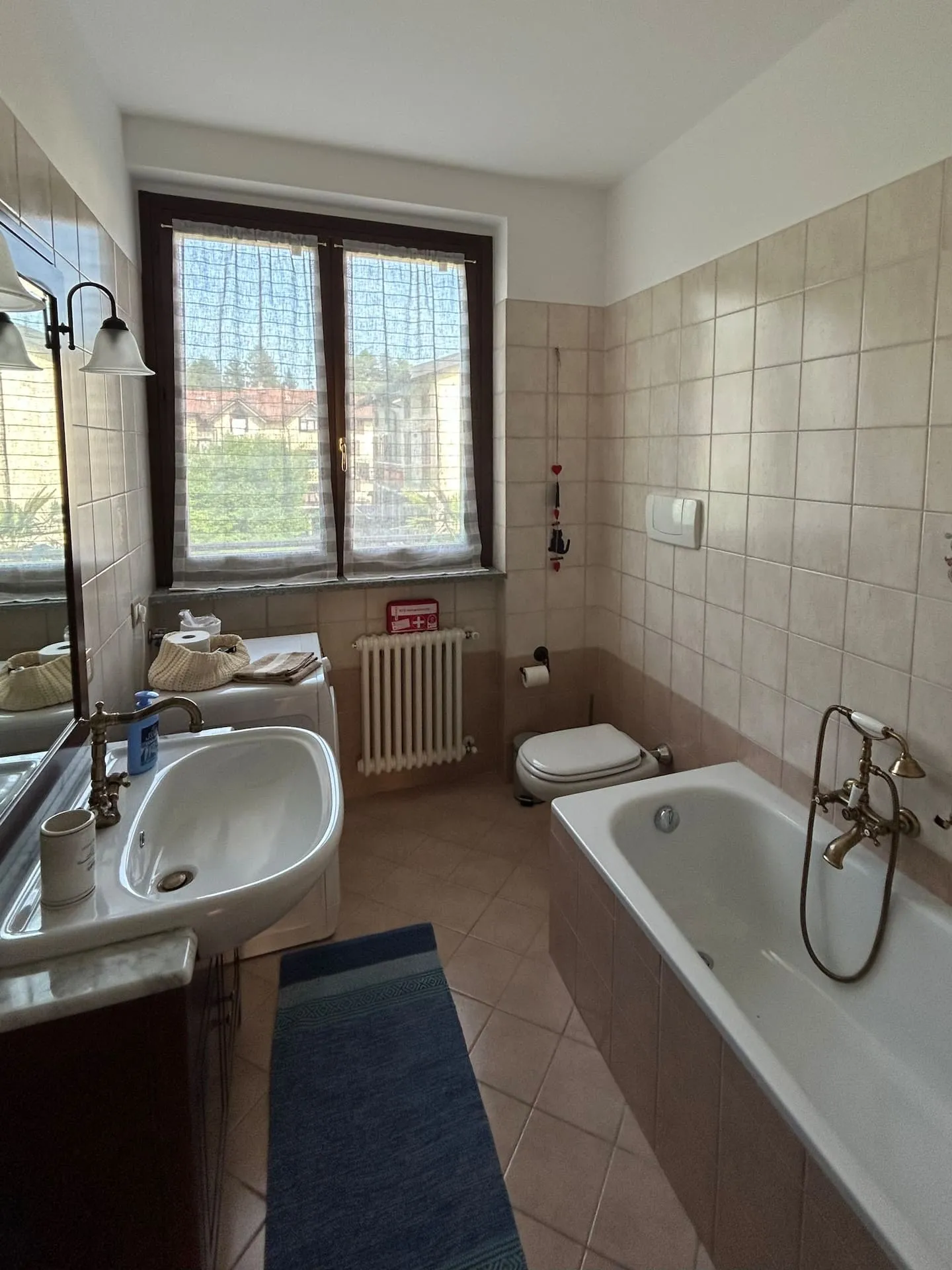 Twee badkamers
